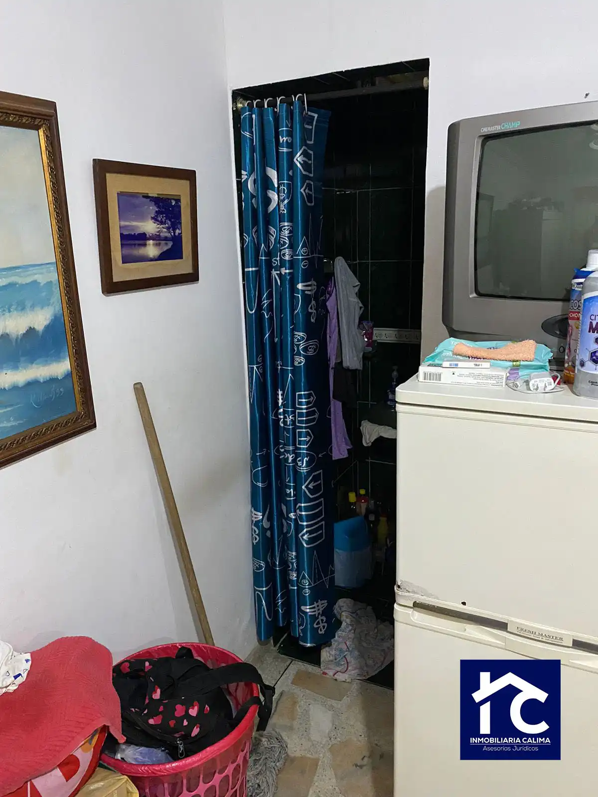 Casa de 3 pisos Barrio Decepaz Cali